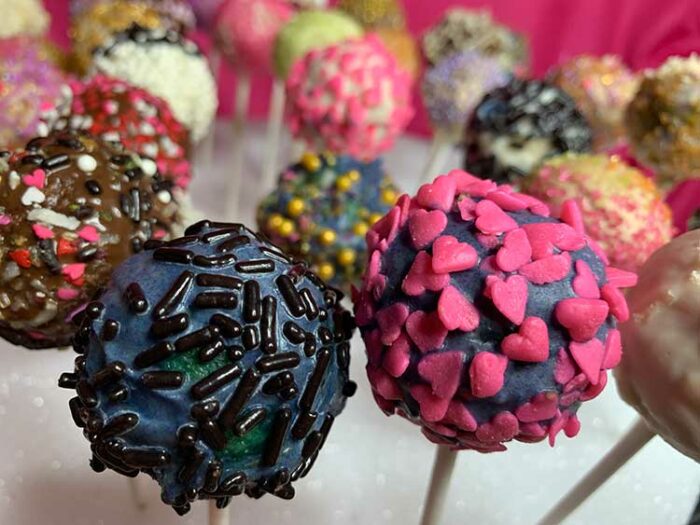 VEGAN CAKE POPS - Image 4