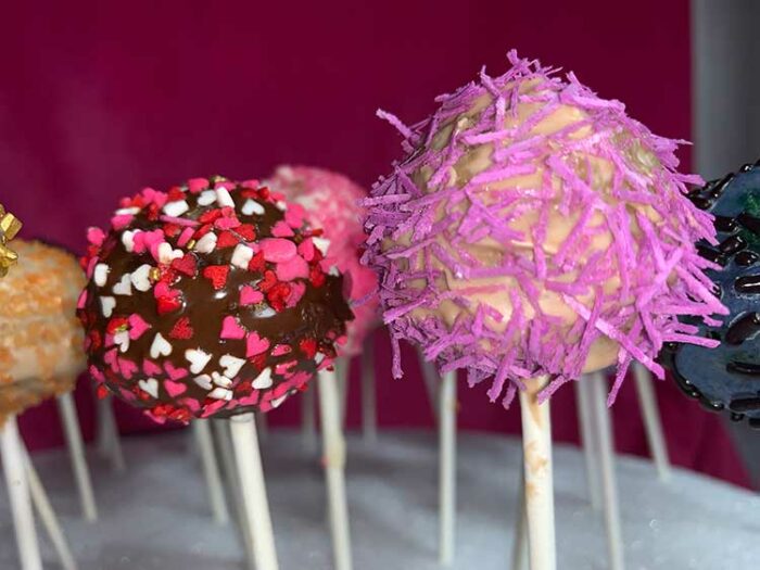 VEGAN CAKE POPS - Image 3