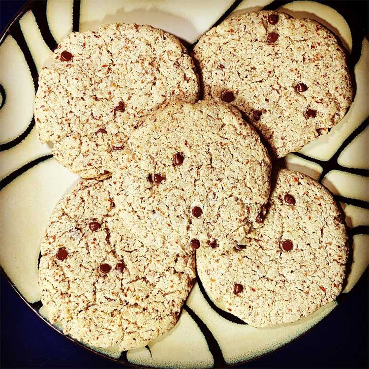 Vegan Chocolate Chip Cookies