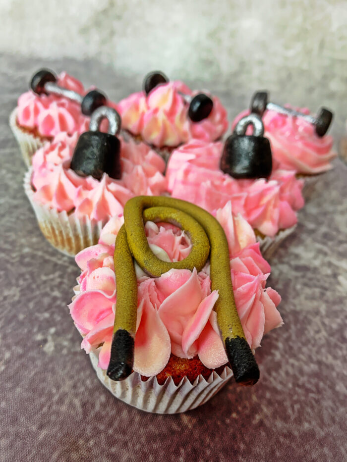 VEGAN FILLED CUPCAKES - Image 10