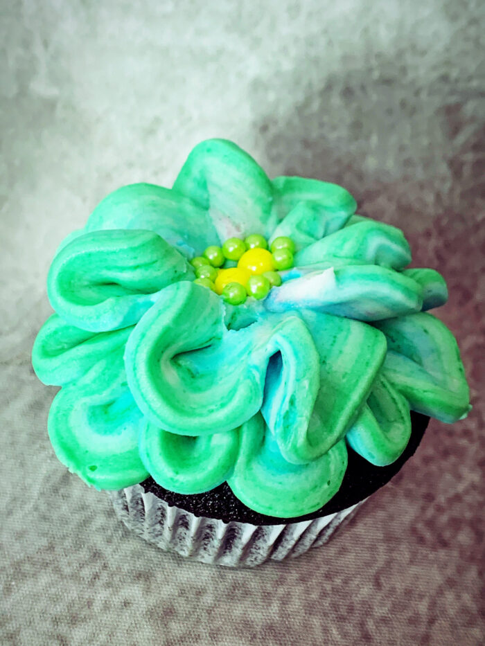 VEGAN FILLED CUPCAKES - Image 24